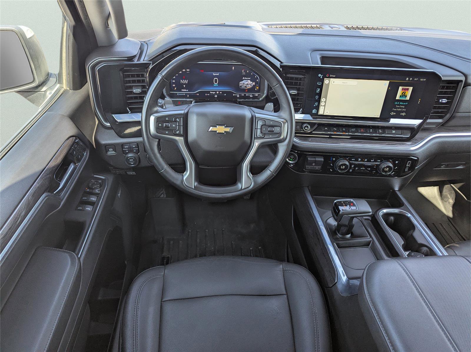 Used 2024 Chevrolet Silverado 1500 LTZ w/ LTZ Convenience Package II image 19