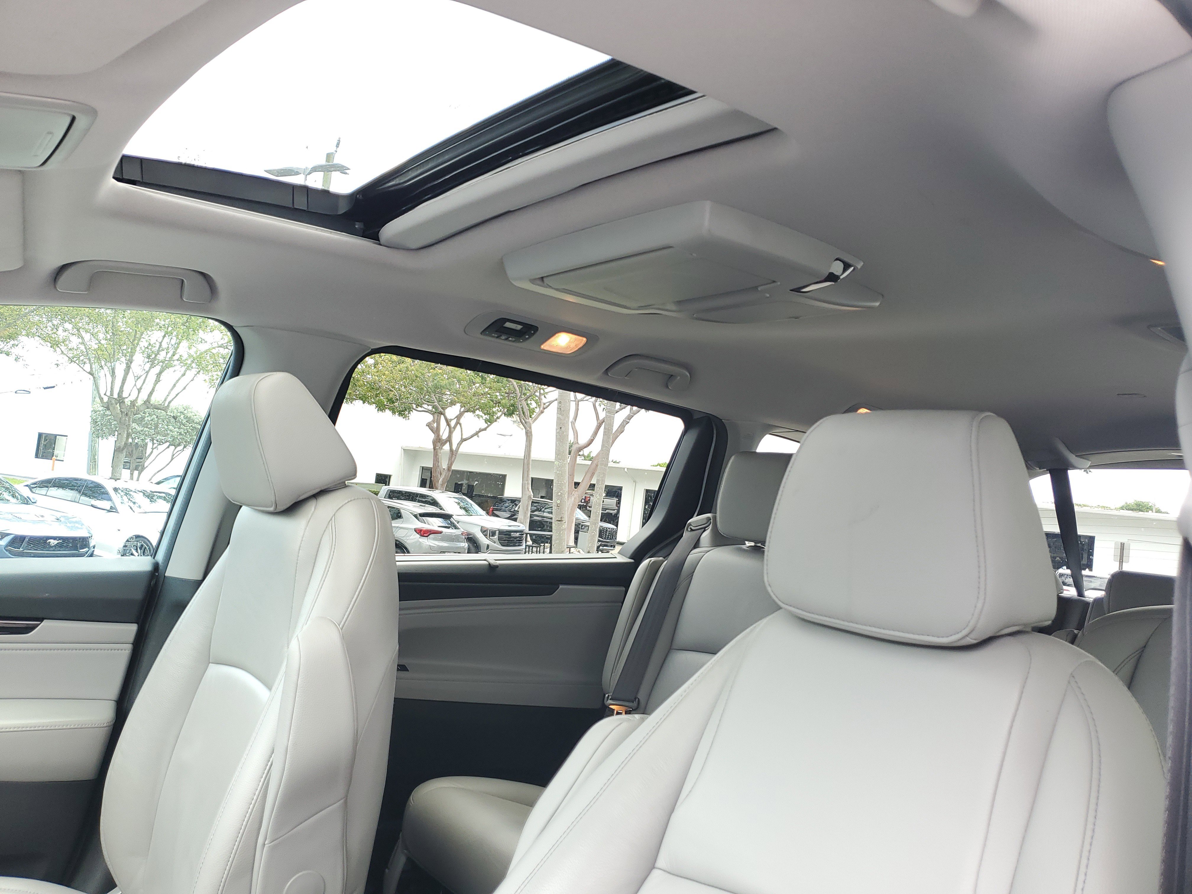 Used 2024 Honda Odyssey Touring image 20