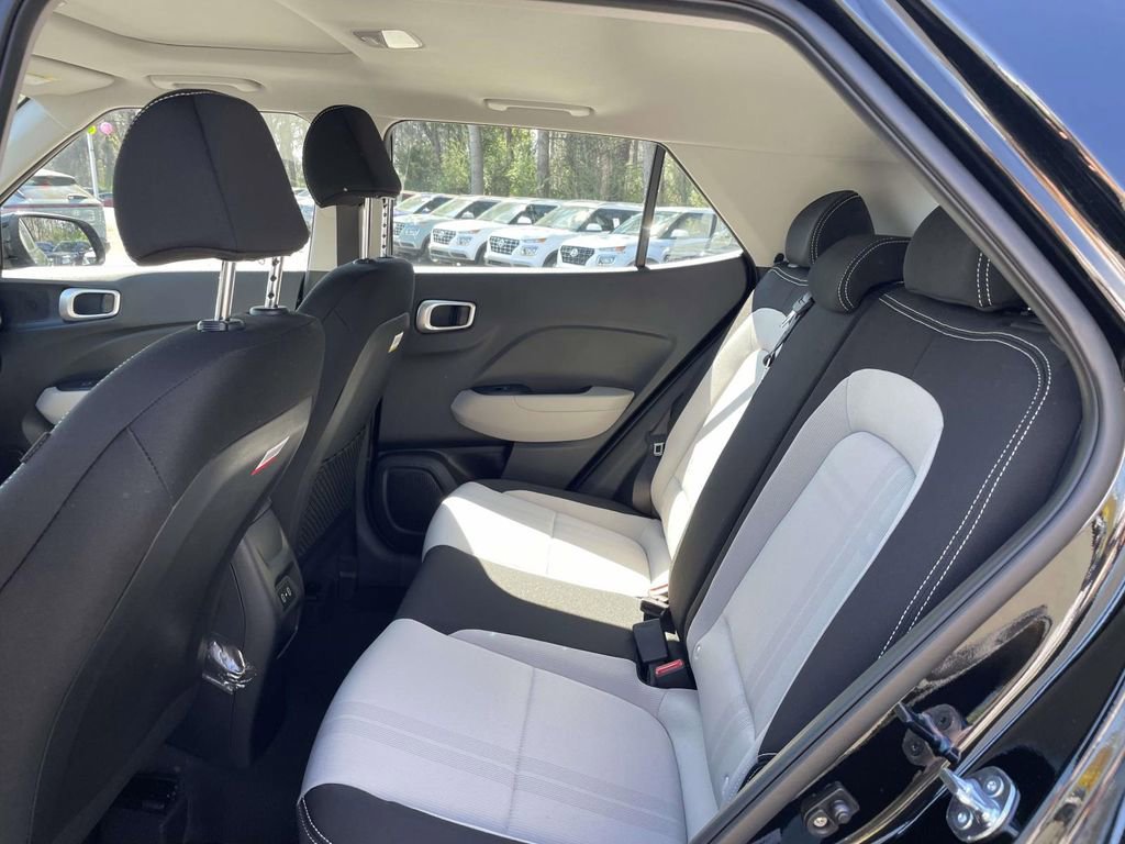 New 2026 Hyundai Venue SEL image 10