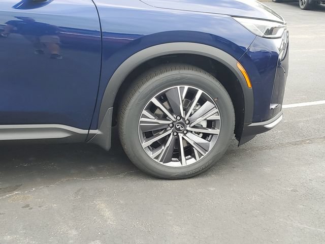 New 2027 INFINITI QX60 Luxe w/ Family Package AWD/4WD image 9