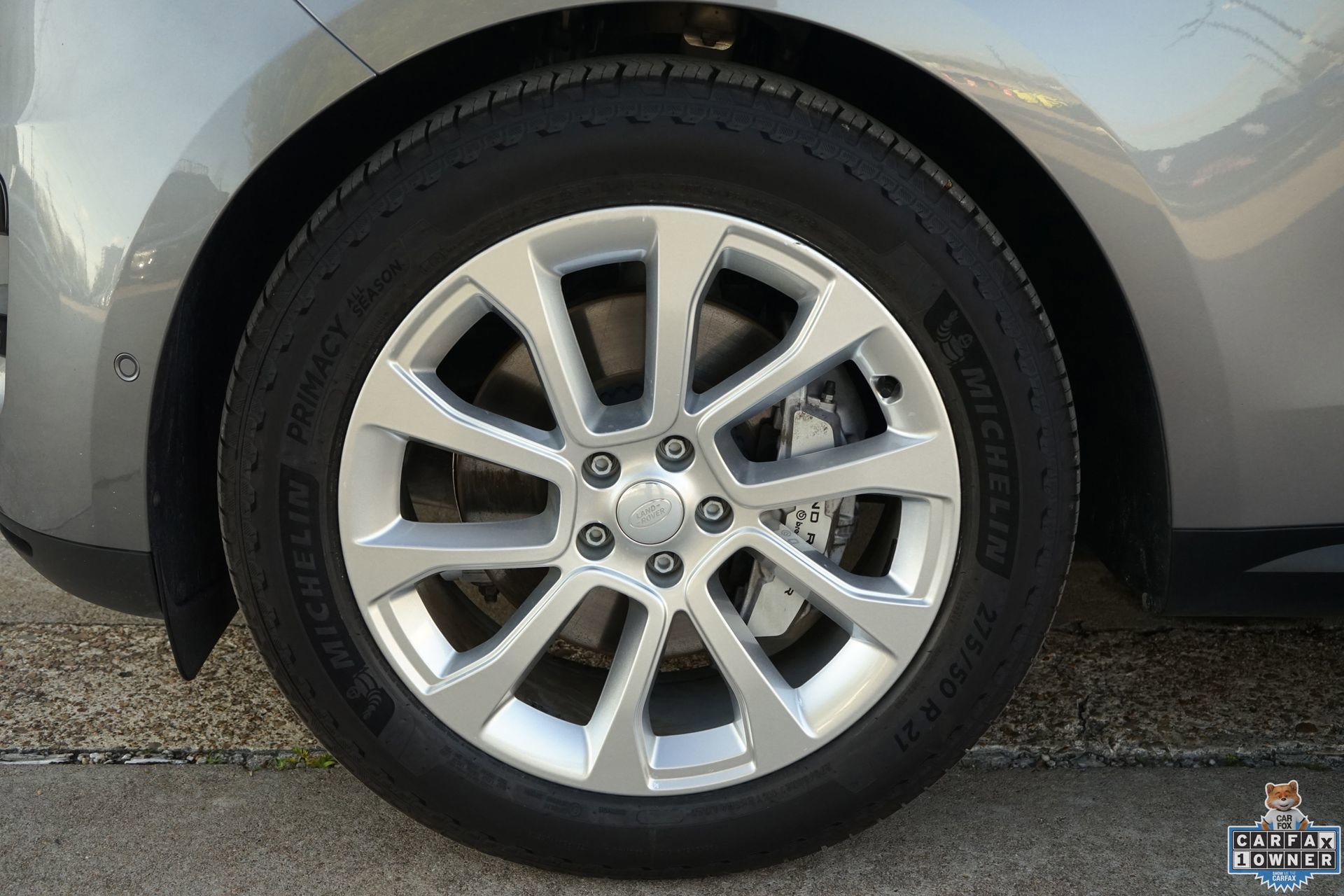 Used 2025 Land Rover Range Rover Sport SE image 31