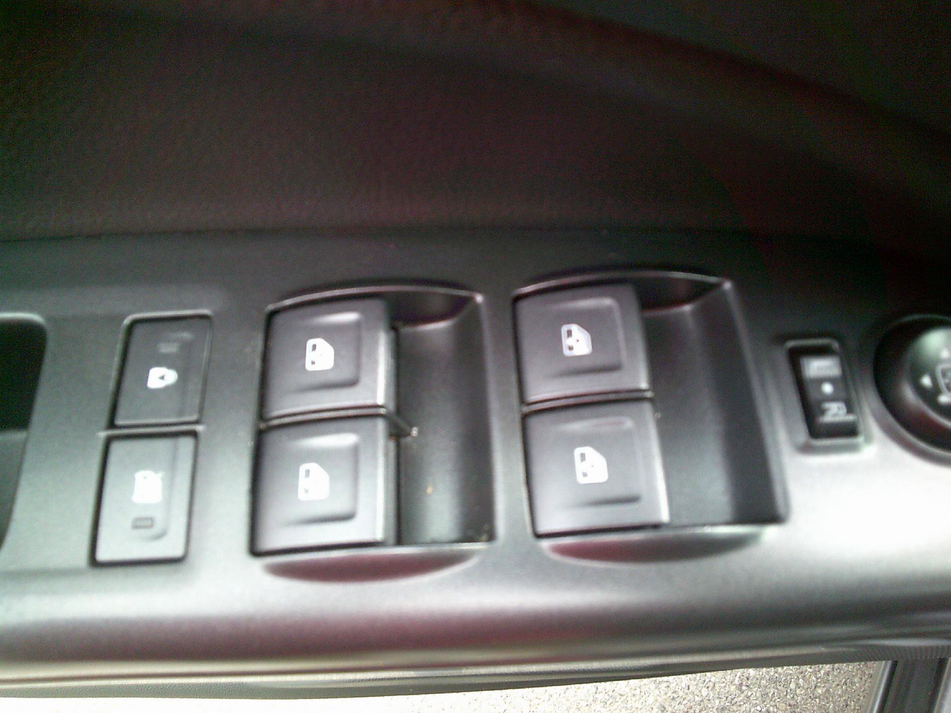 Used 2022 GMC Canyon AT4 w/ Trailering Package image 12