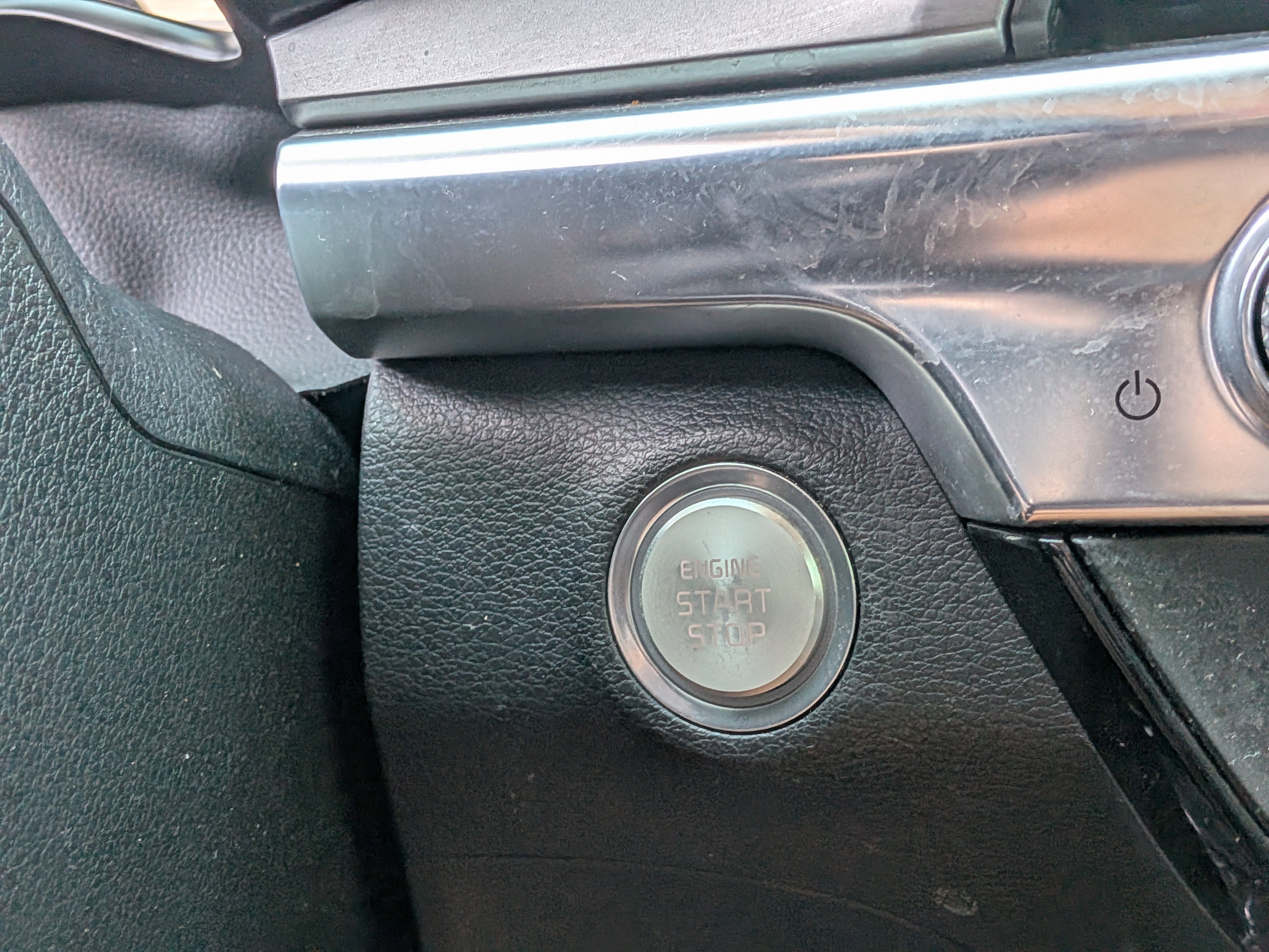 Used 2022 Kia Telluride LX image 31