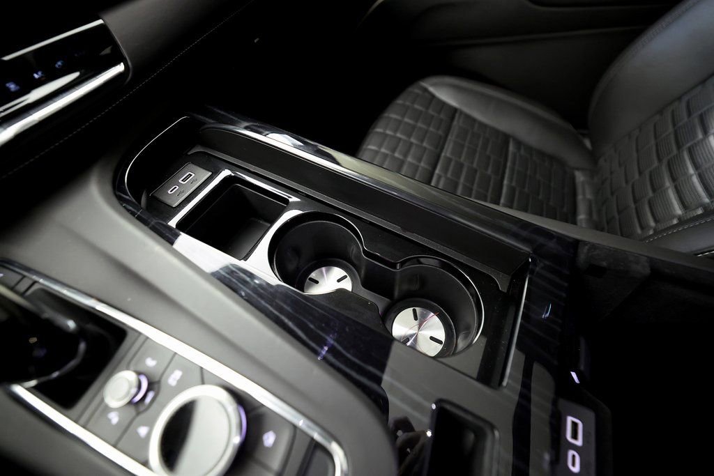 Used 2024 Cadillac Escalade V w/ LPO, ONYX Package image 49