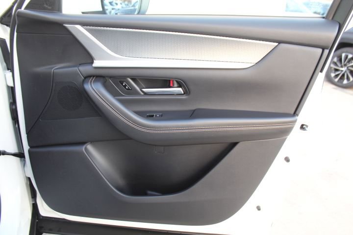 Certified 2025 MAZDA CX-90 Plug-In Hybrid w/ Preferred image 41