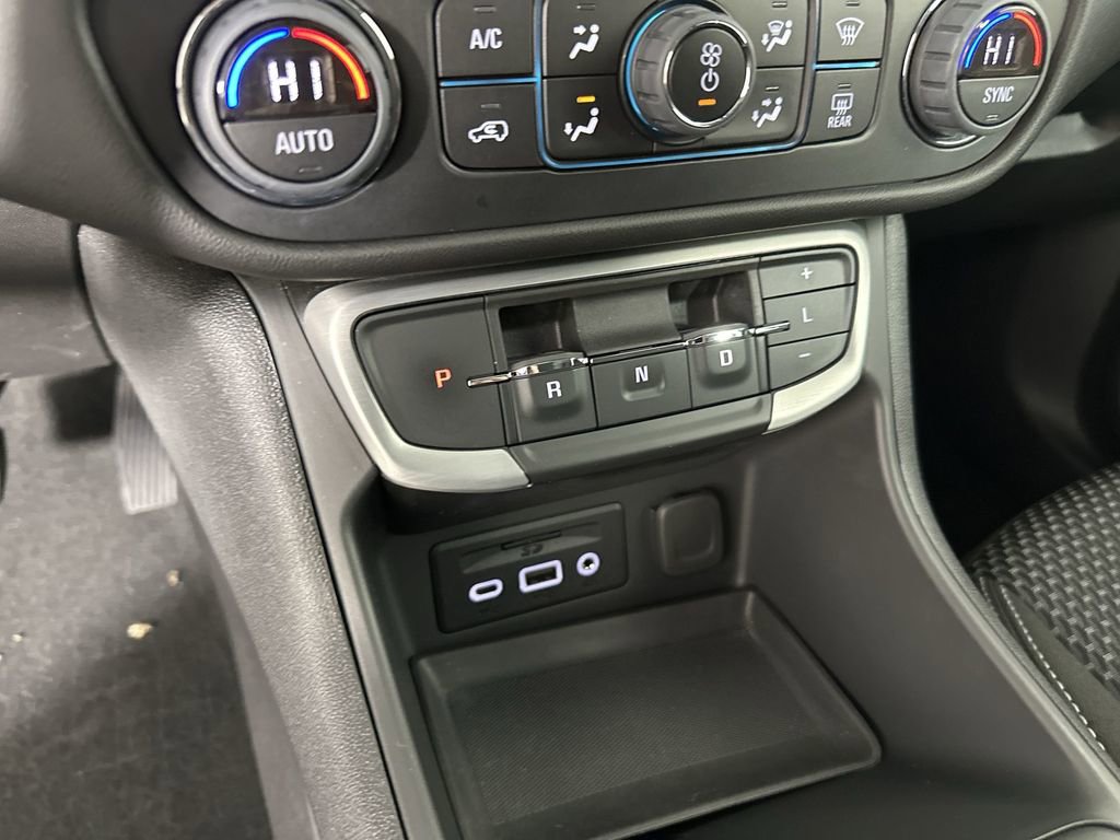 Certified 2023 GMC Terrain SLE w/ Driver Convenience Package image 19