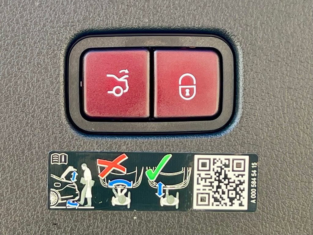 Certified 2024 Mercedes-Benz CLE 53 AMG 4MATIC image 44