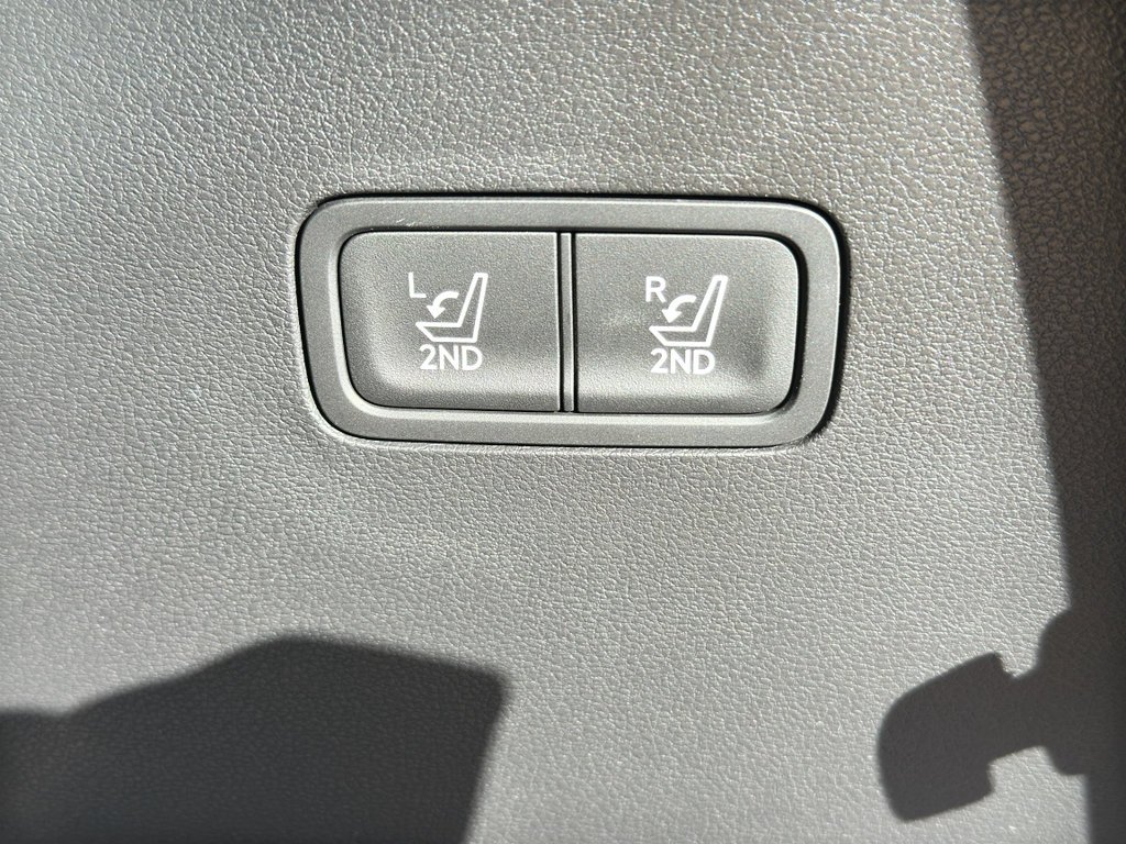 New 2025 Hyundai Santa Fe Limited image 37