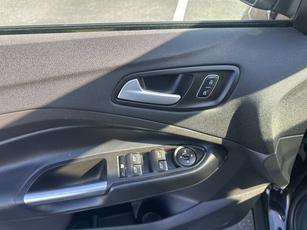 Used 2019 Ford Escape SE AWD/4WD image 19
