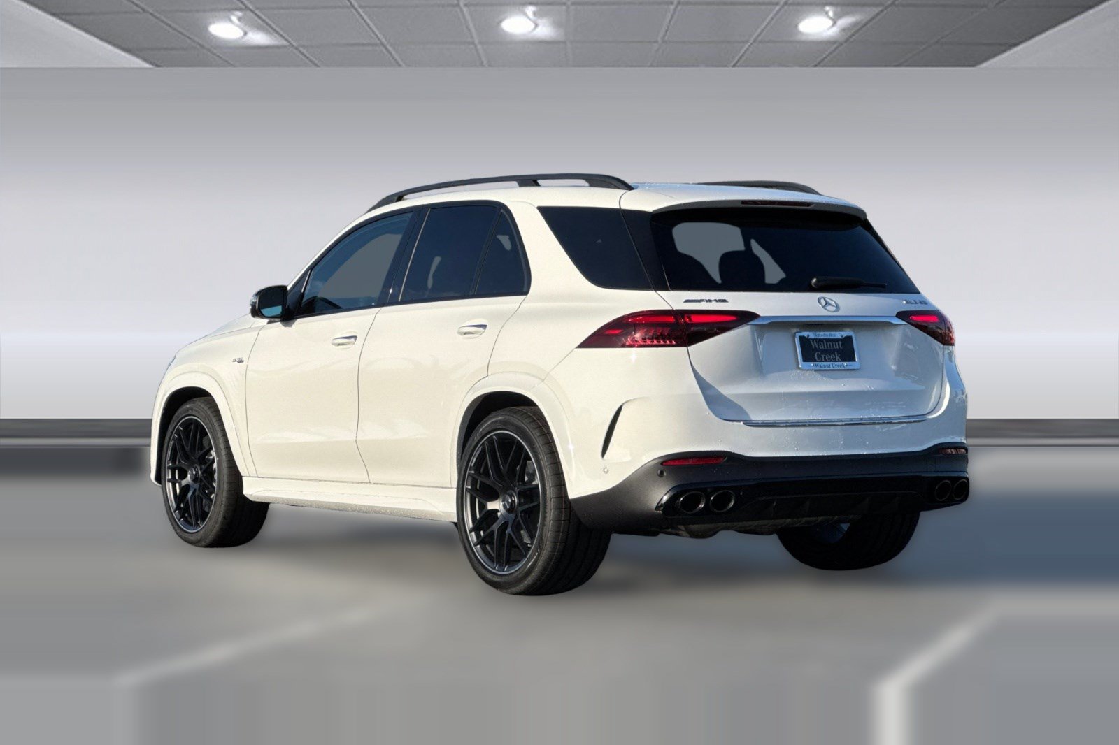 New 2026 Mercedes-Benz GLE 53 AMG 4MATIC image 3