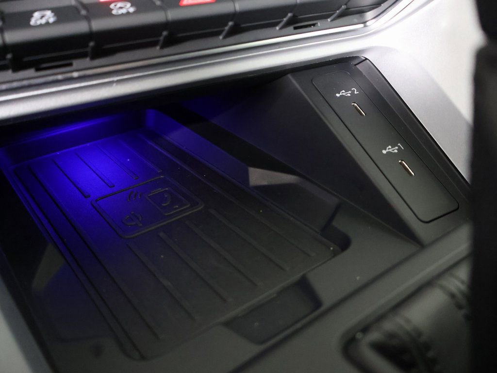 Used 2025 Audi Q3 2.0T Premium Plus w/ Premium Plus Package image 5