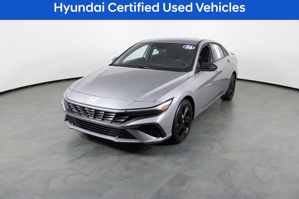 Used 2026 Hyundai Elantra Sport image 2