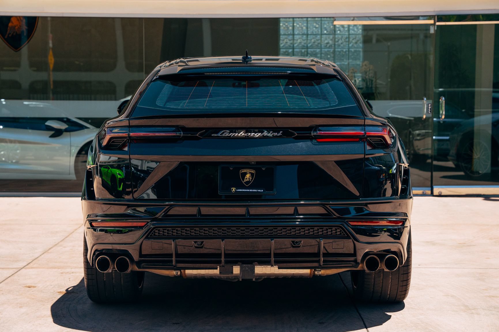 Used 2024 Lamborghini Urus S AWD/4WD image 4