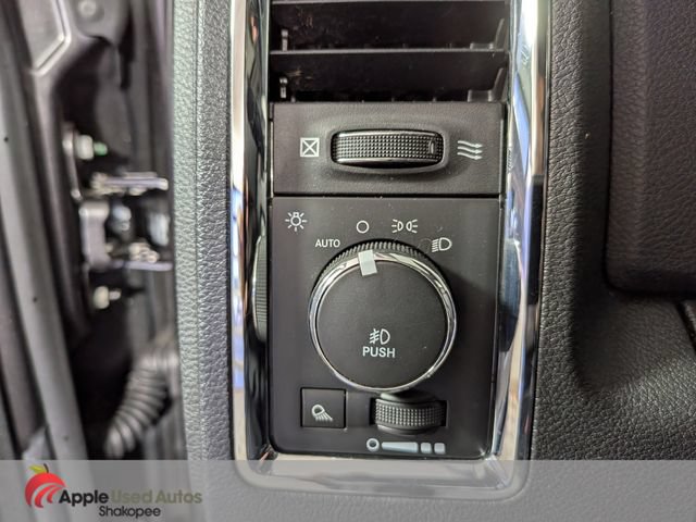 Used 2014 RAM 1500 Laramie w/ Trailer Tow Group AWD/4WD image 27