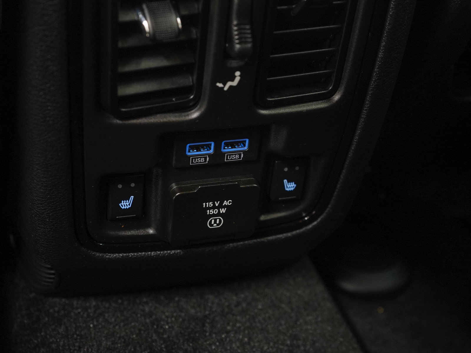 Used 2022 Dodge Durango SRT w/ SRT Interior Appearance Group AWD/4WD image 17