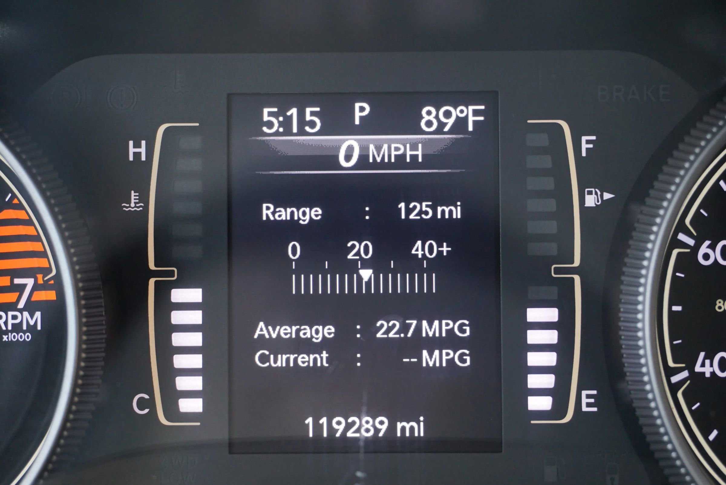 Used 2019 Jeep Cherokee Latitude Plus image 25