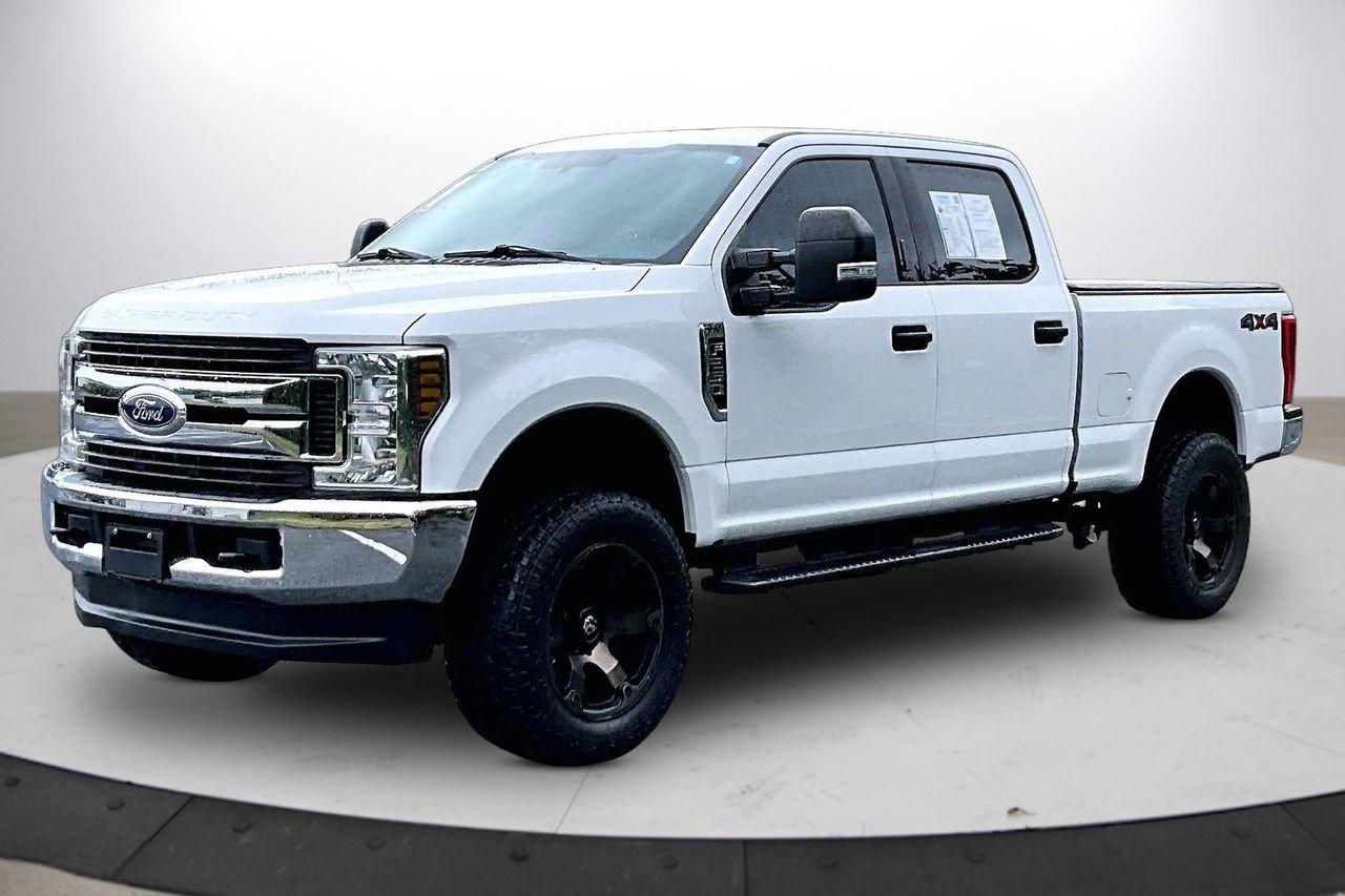 Used 2019 Ford F250 XLT AWD/4WD image 4