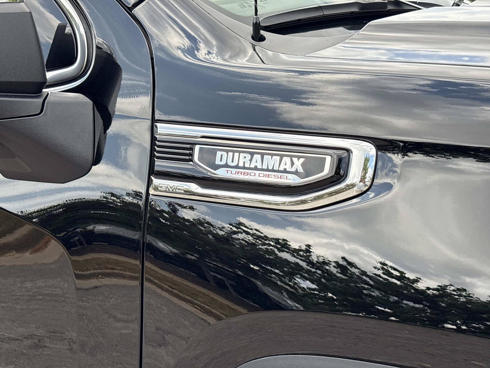 Used 2026 GMC Sierra 1500 Denali w/ Denali Reserve Package AWD/4WD image 11