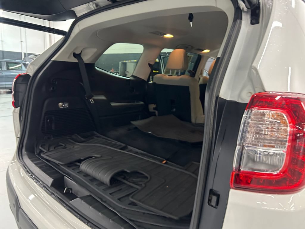 Used 2021 Subaru Ascent Premium w/ Convenience Package AWD/4WD image 18