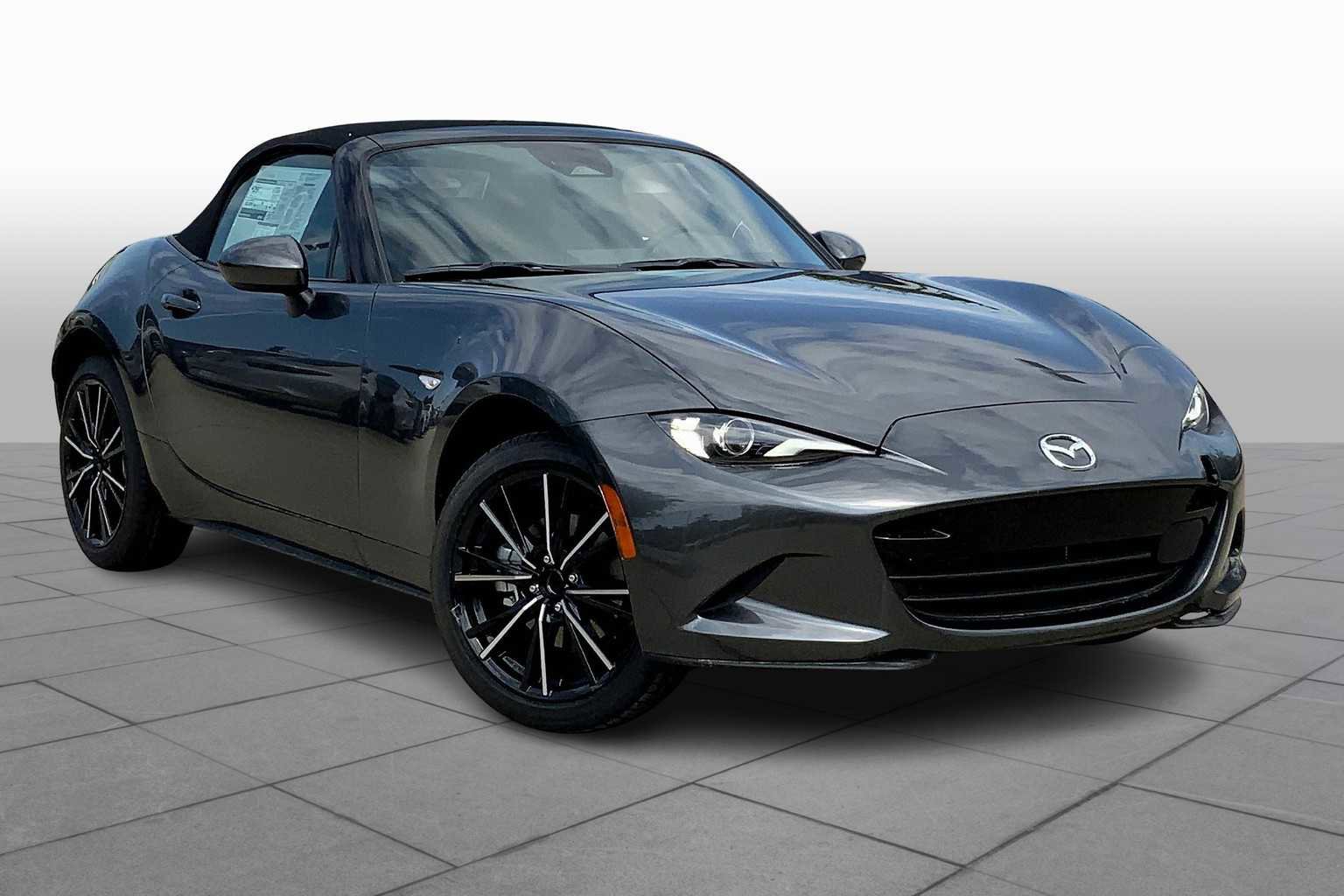 New 2025 MAZDA MX-5 Miata Grand Touring image 2