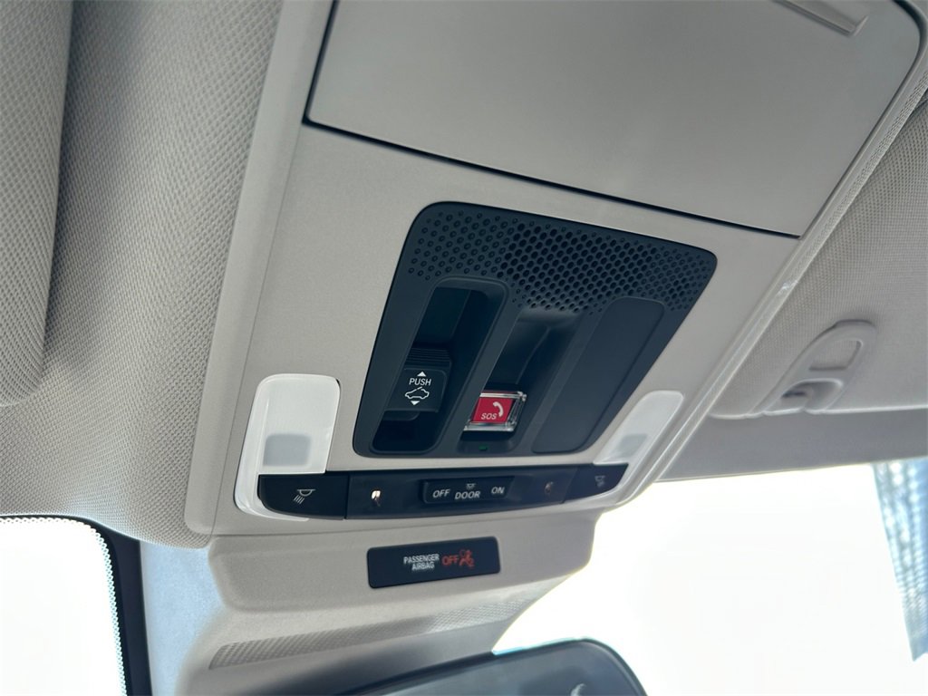 New 2025 Honda Accord SE image 30