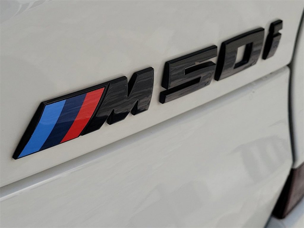 Used 2022 BMW X5 M50i w/ Executive Package image 10