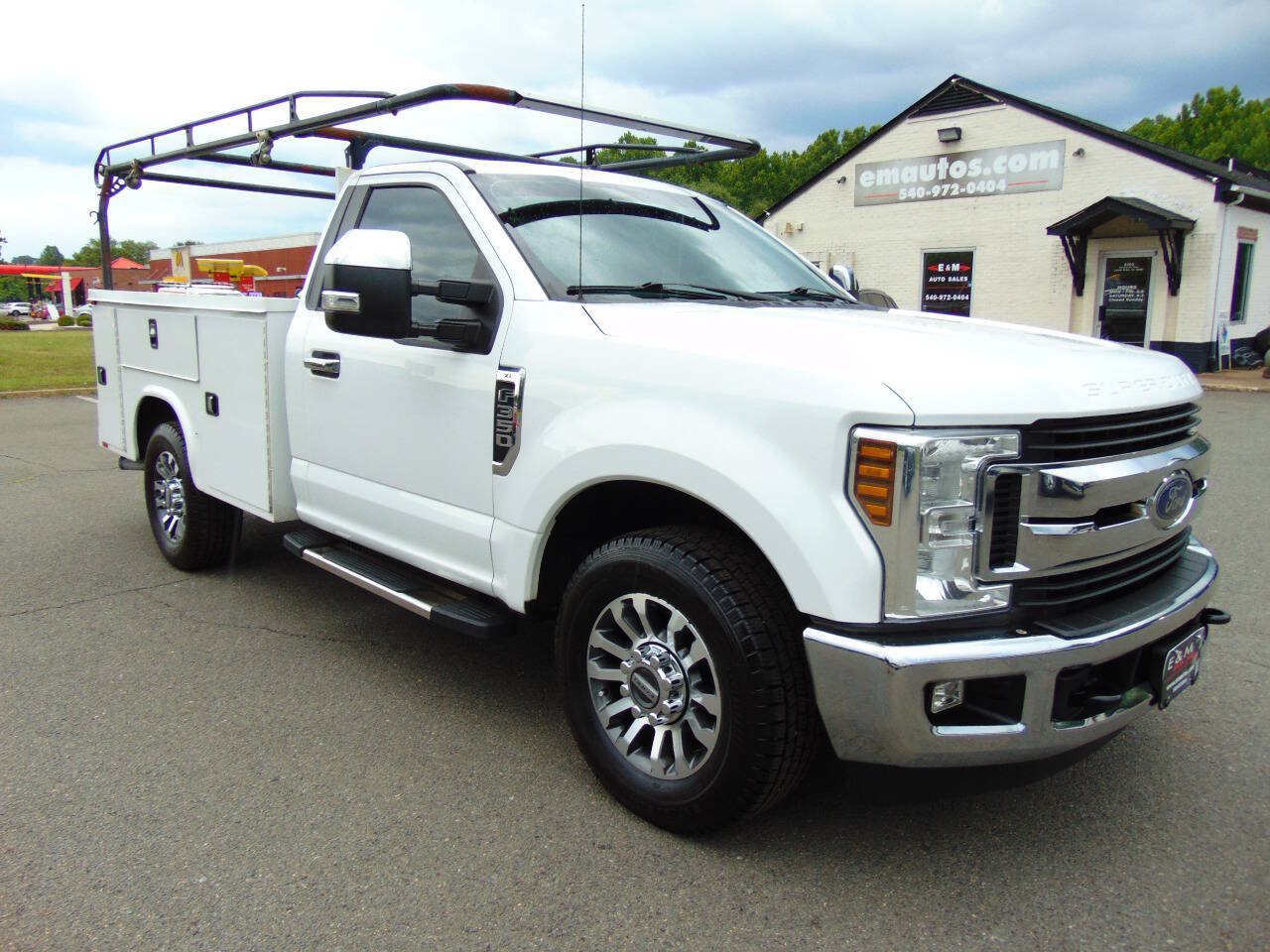 Used 2018 Ford F350 XL w/ Power Equipment Group RWD image 54