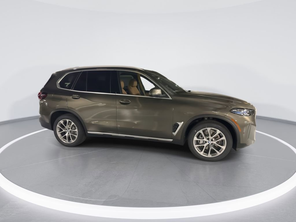 New 2026 BMW X5 xDrive40i w/ Premium Package image 9