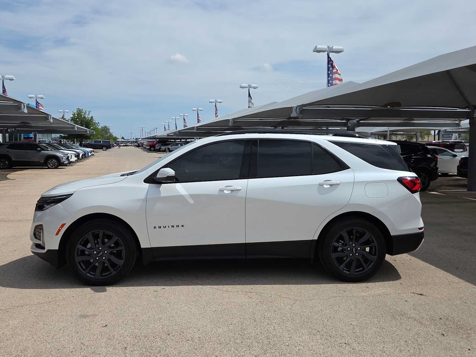 Used 2024 Chevrolet Equinox RS FWD image 5