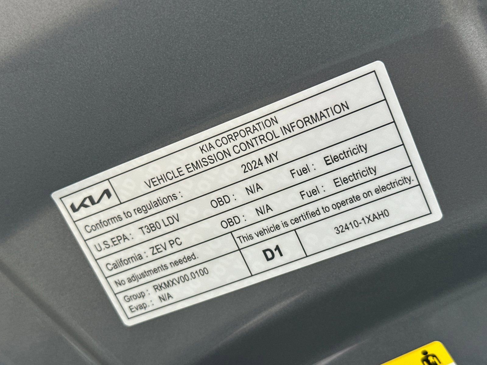 Certified 2024 Kia EV6 GT-Line w/ GT-Line White Seat Package image 37