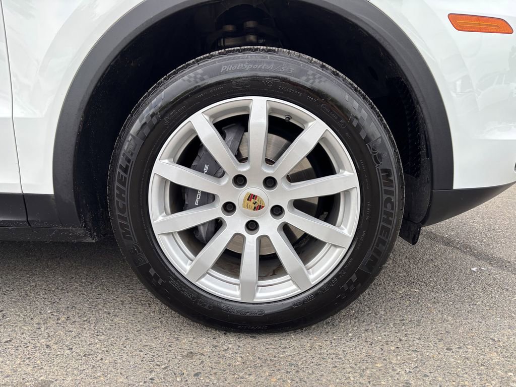 Used 2019 Porsche Cayenne AWD/4WD image 9