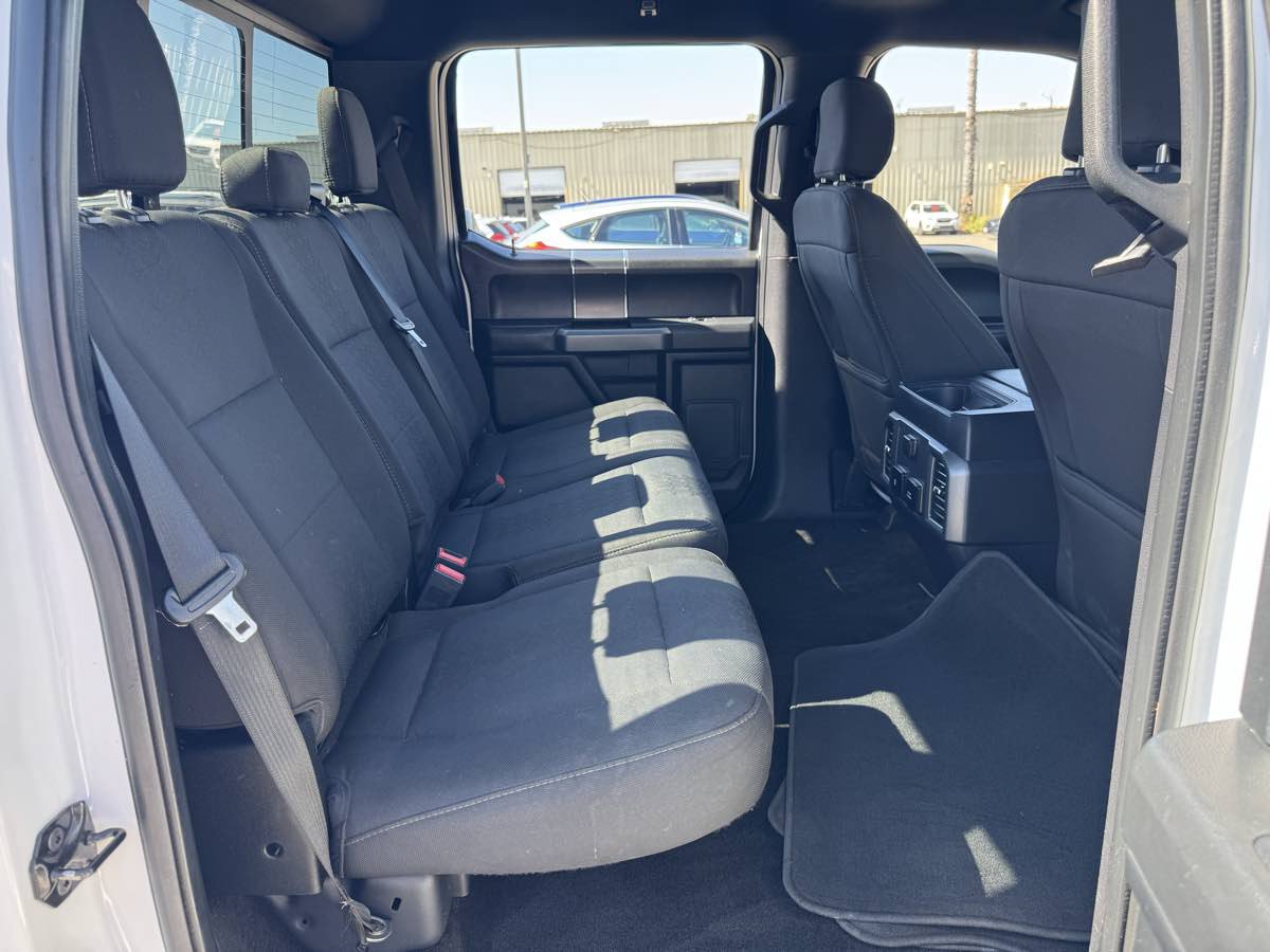 Used 2018 Ford F150 XLT w/ Equipment Group 302A Luxury AWD/4WD image 17