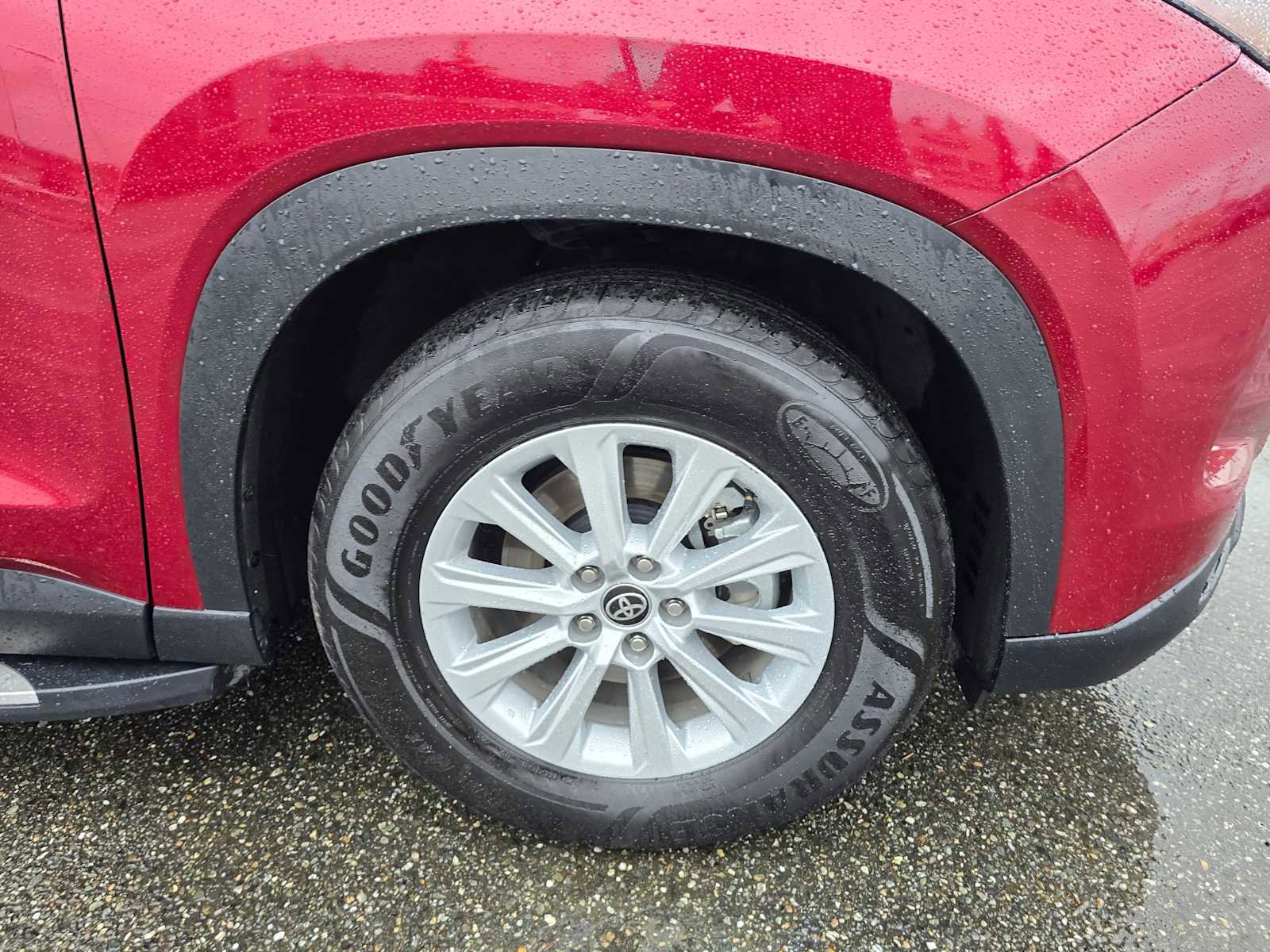 Certified 2025 Toyota Grand Highlander XLE image 9