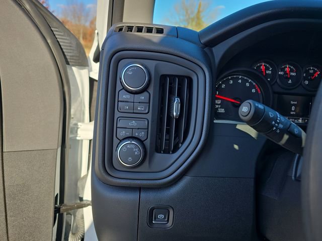 Used 2025 Chevrolet Silverado 1500 W/T w/ WT Value Package image 25