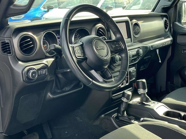 Used 2022 Jeep Wrangler Unlimited Sport AWD/4WD image 12