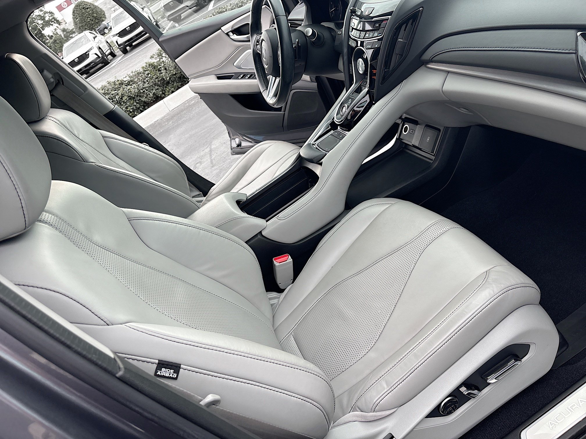 Used 2020 Acura RDX w/ Technology Package FWD image 16