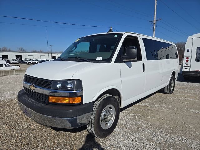 Used 2016 Chevrolet Express 3500 LT w/ LT Preferred Equipment Group image 5