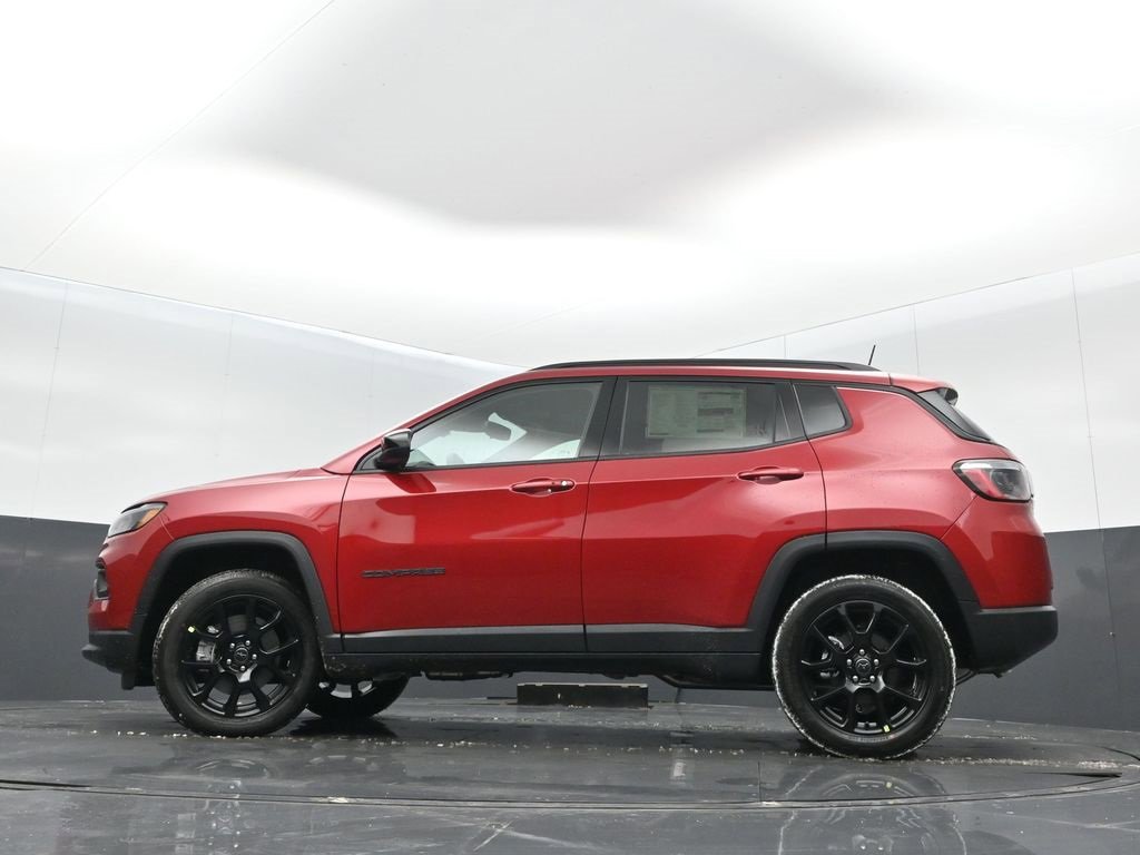New 2026 Jeep Compass Latitude image 33