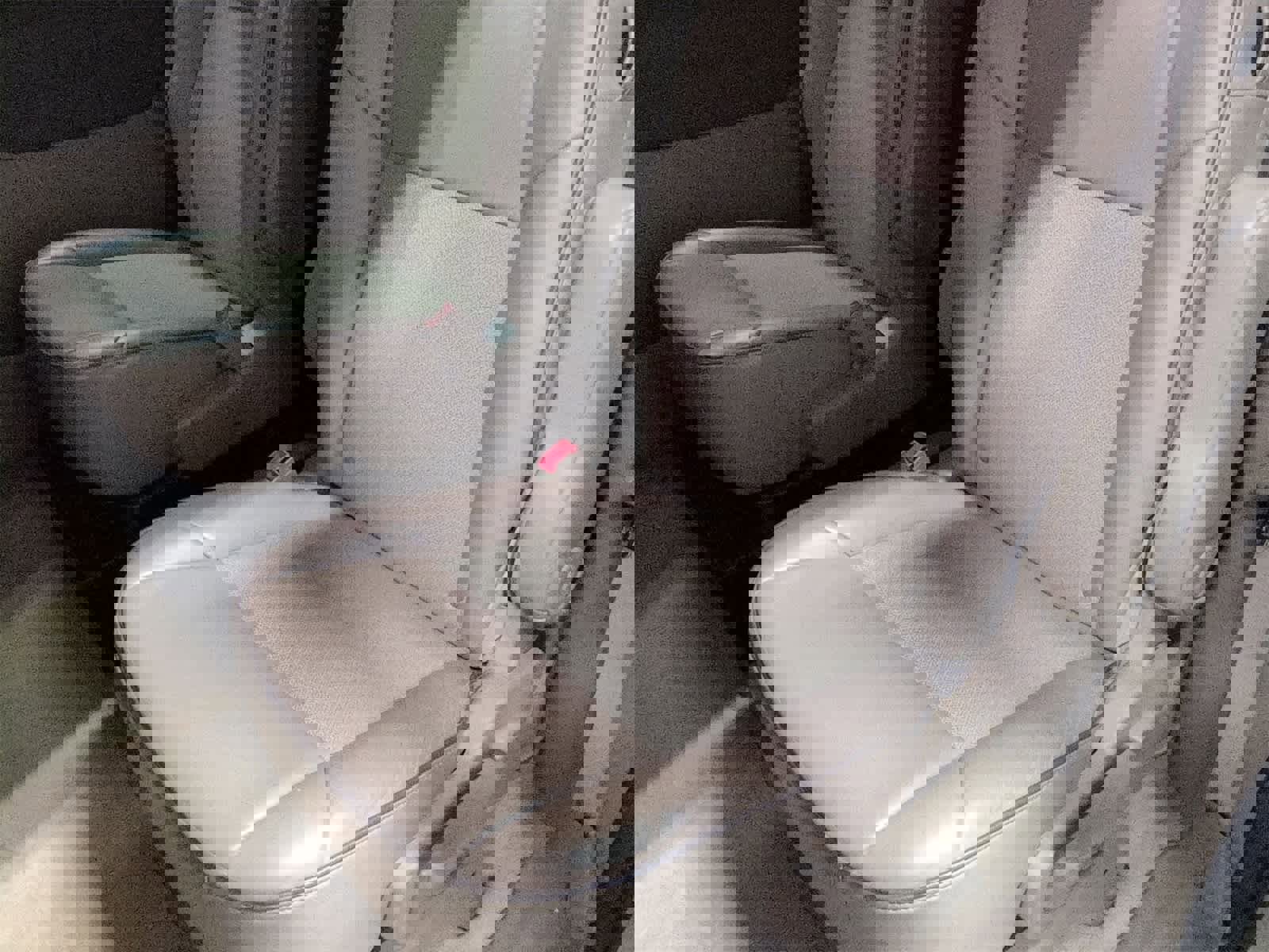 Used 2005 Buick Terraza CX image 20