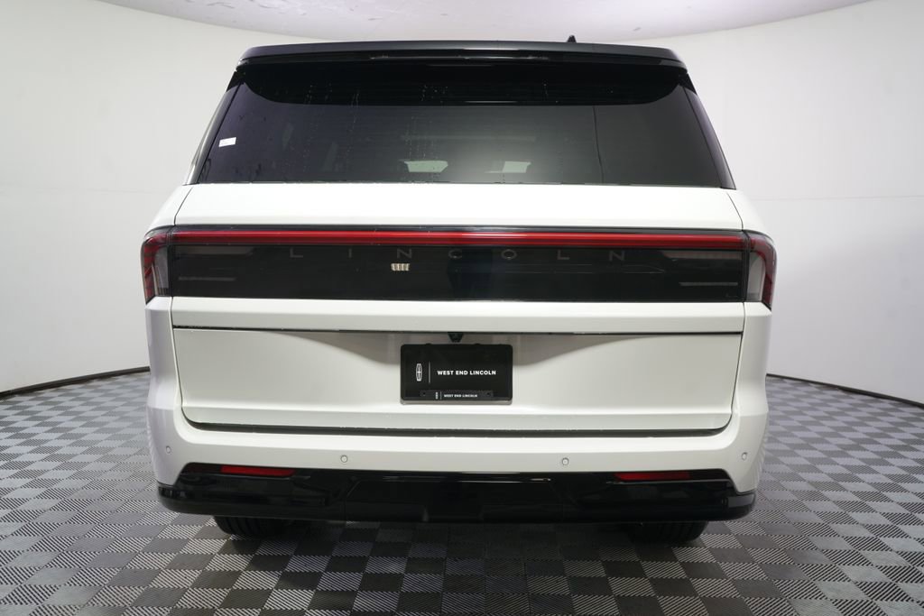 New 2026 Lincoln Navigator L Black Label AWD/4WD image 5