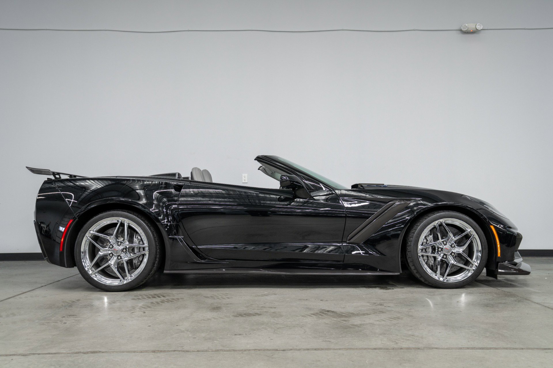 Used 2019 Chevrolet Corvette ZR1 RWD image 48