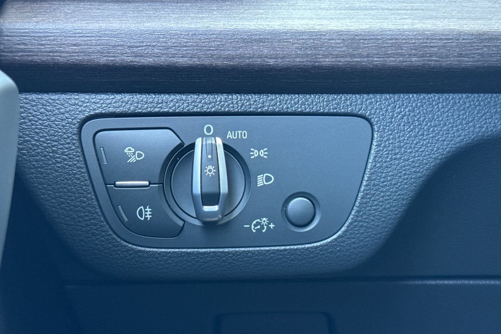 Used 2022 Audi Q5 2.0T Premium image 28