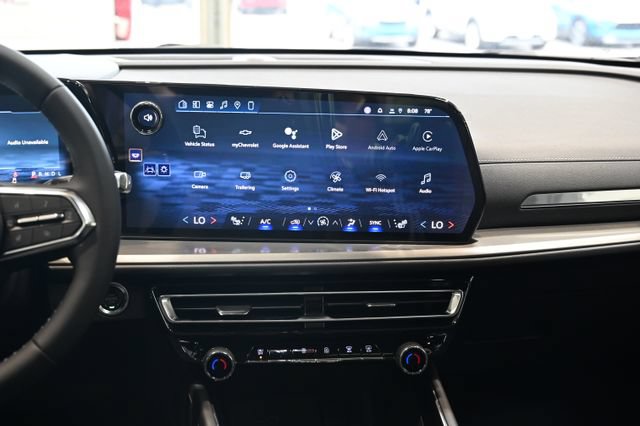 New 2026 Chevrolet Traverse LT w/ Sun and Wheel Package FWD image 15