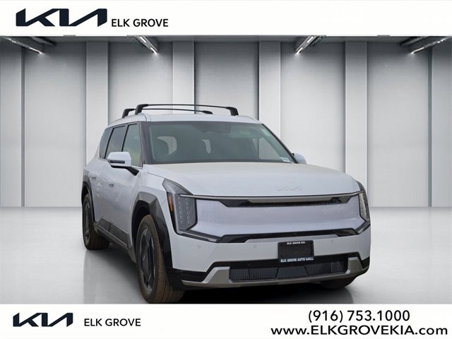 New 2026 Kia EV9 Land