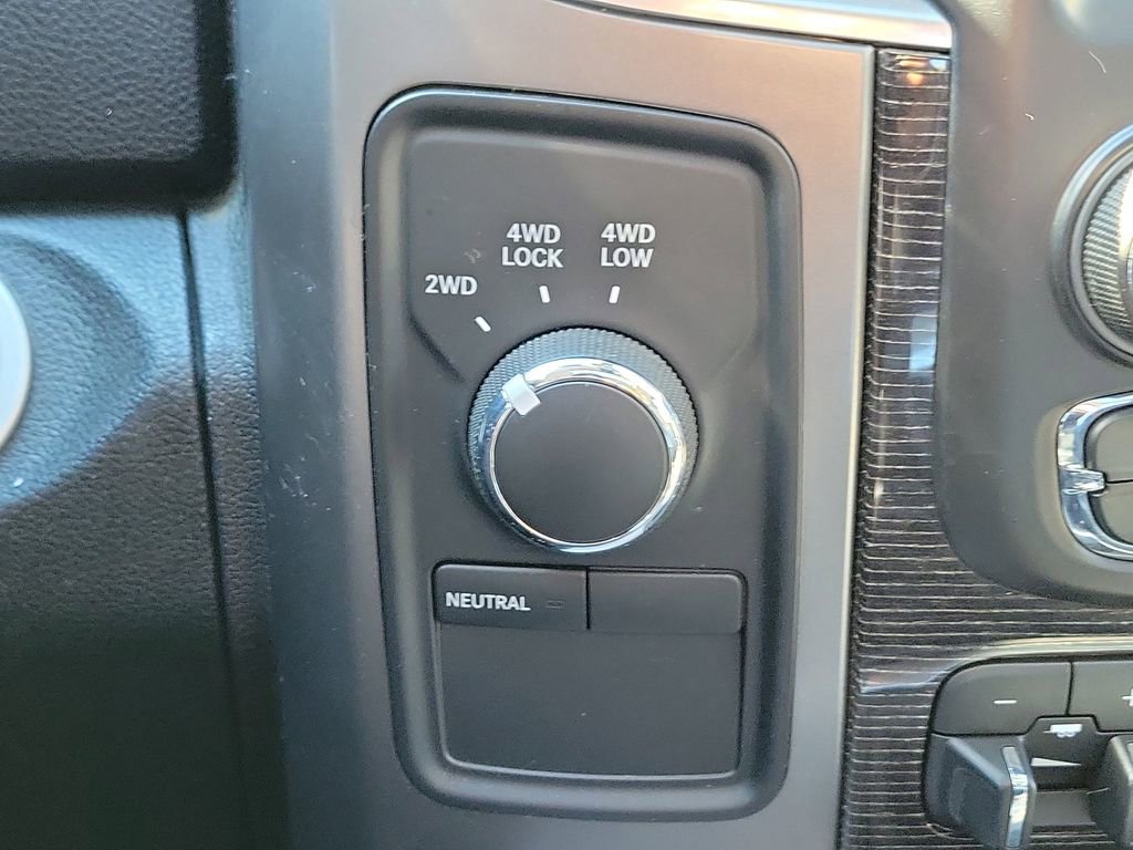 Used 2013 RAM 3500 Laramie Longhorn image 37