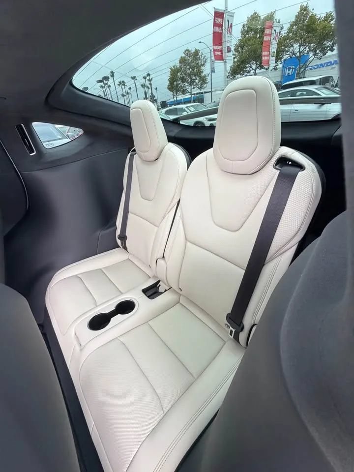 Used 2026 Tesla Model X Plaid AWD/4WD image 9