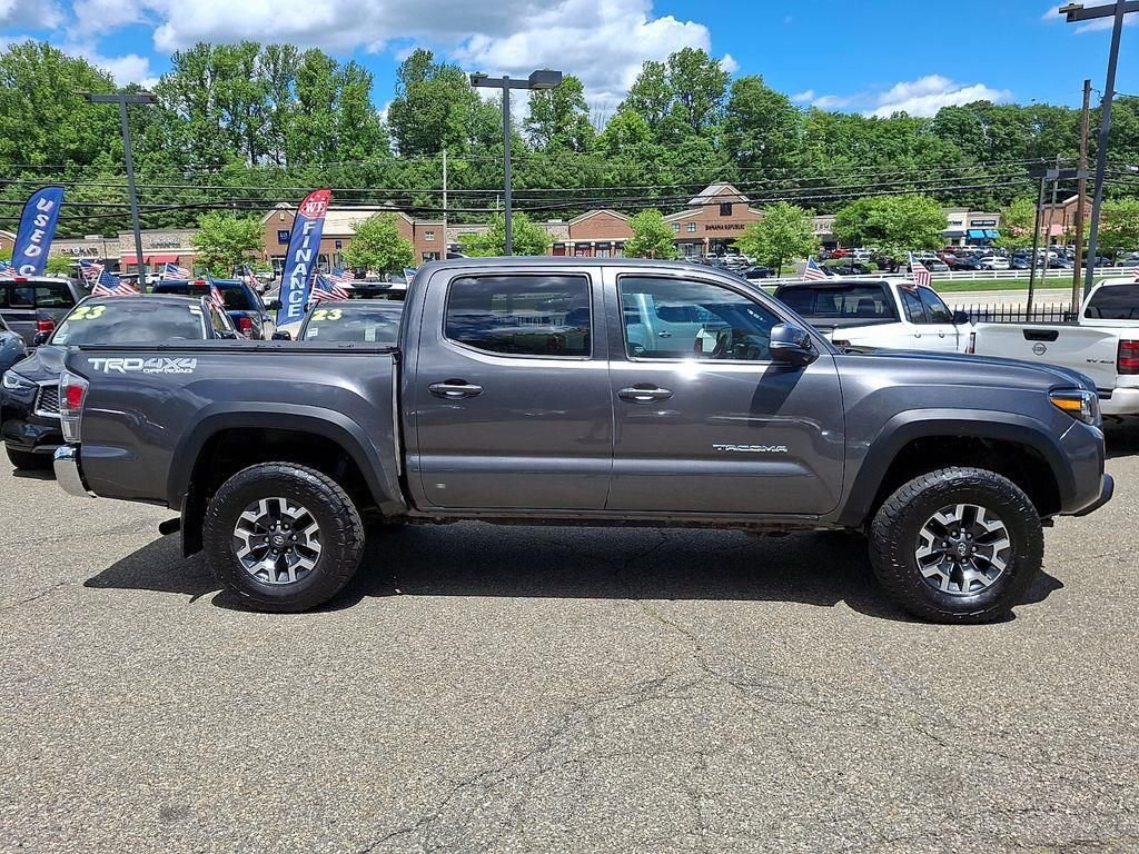 Used 2023 Toyota Tacoma TRD Off-Road AWD/4WD image 12