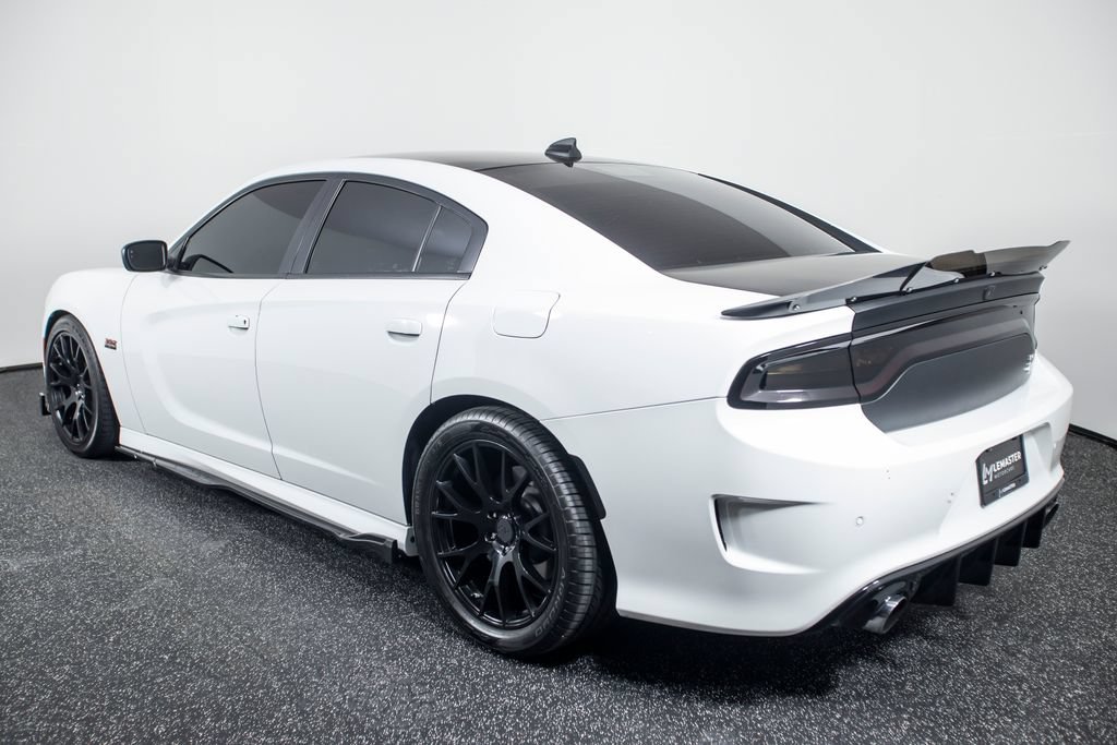 Used 2023 Dodge Charger Scat Pack w/ Plus Group RWD image 7