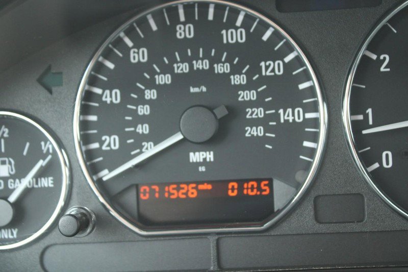 Used 2002 BMW Z3 3.0i image 16