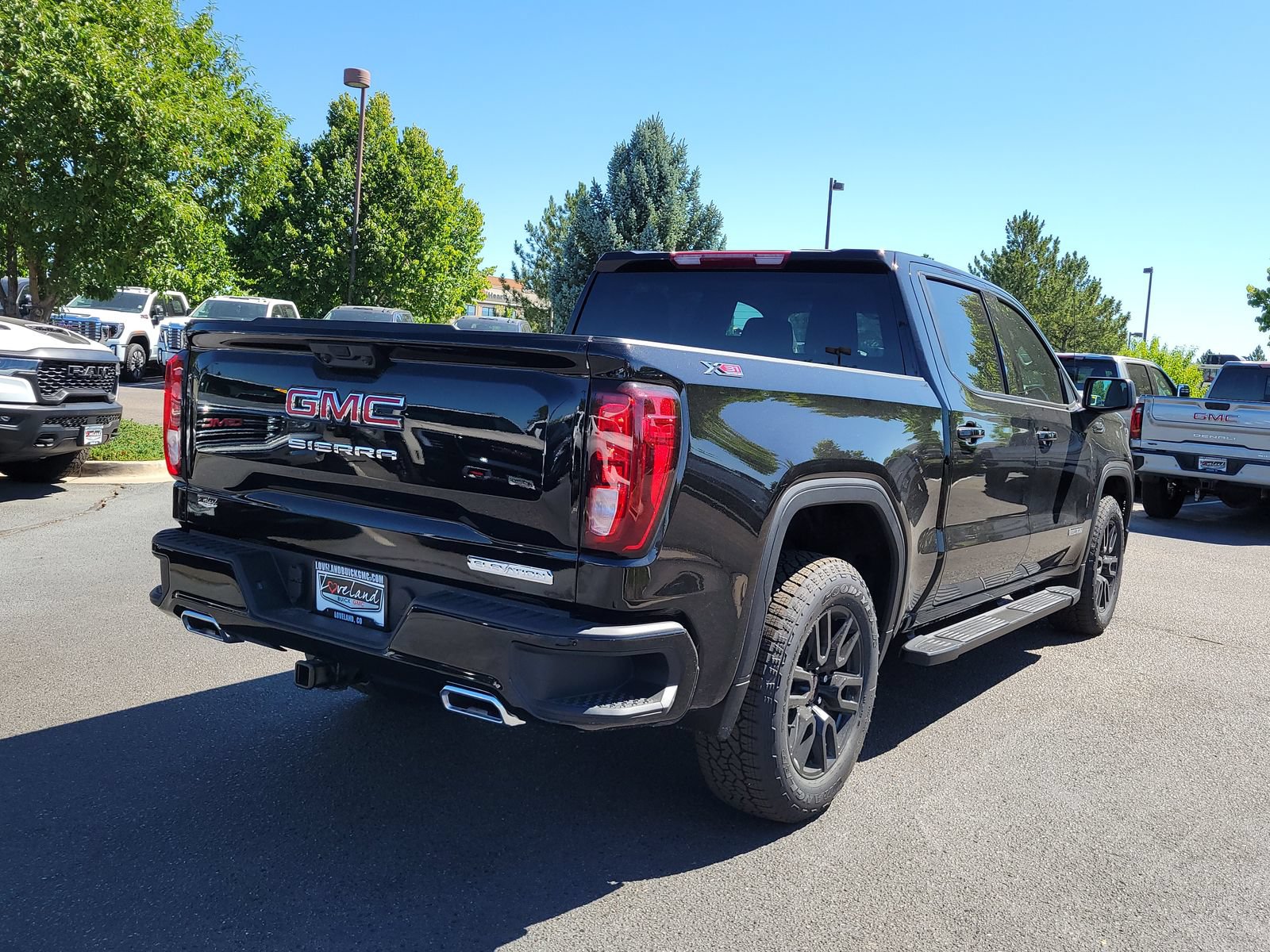 New 2026 GMC Sierra 1500 Elevation w/ X31 Off-Road Package AWD/4WD image 3